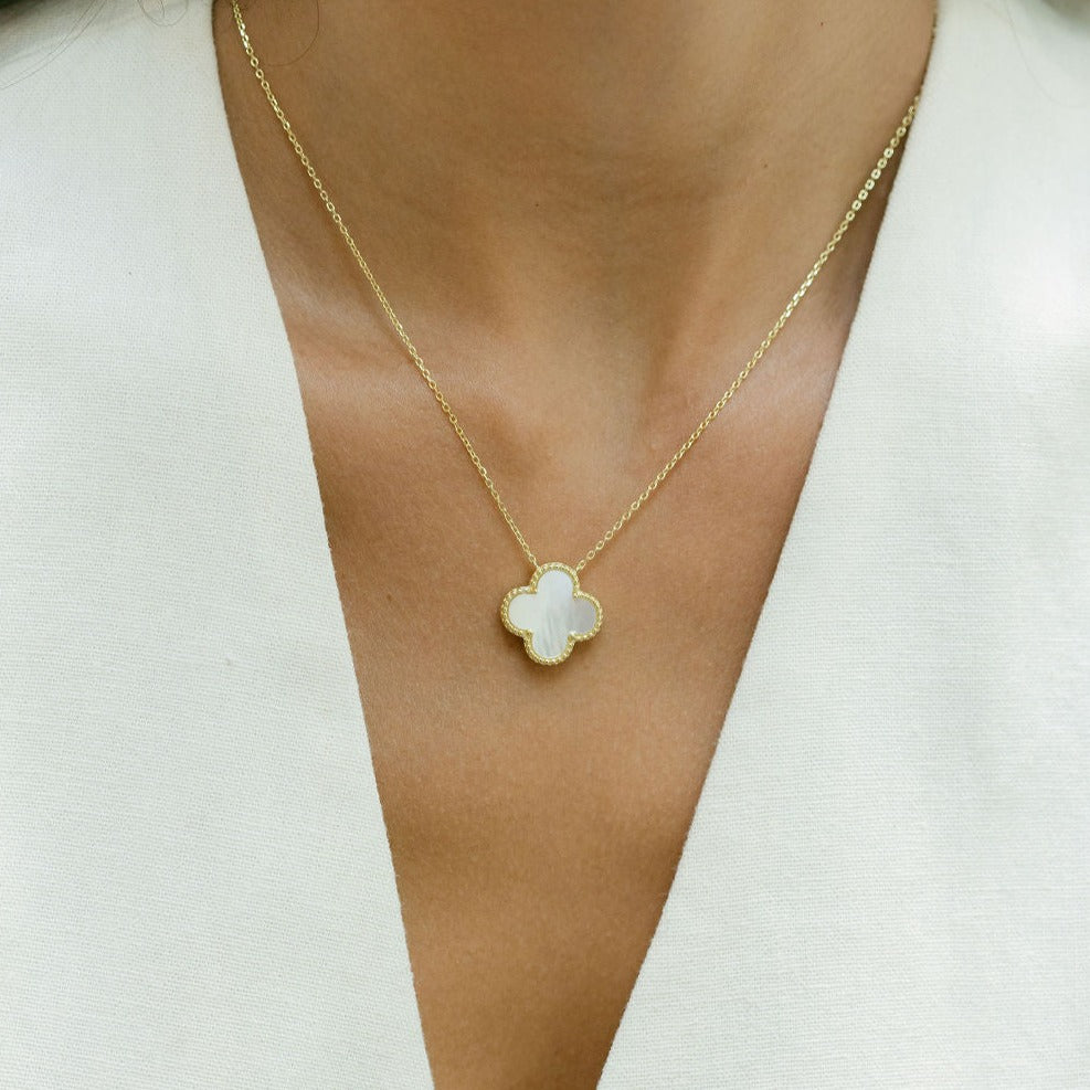 Clover Necklace with Mother of Pearl (Large) (Gold)