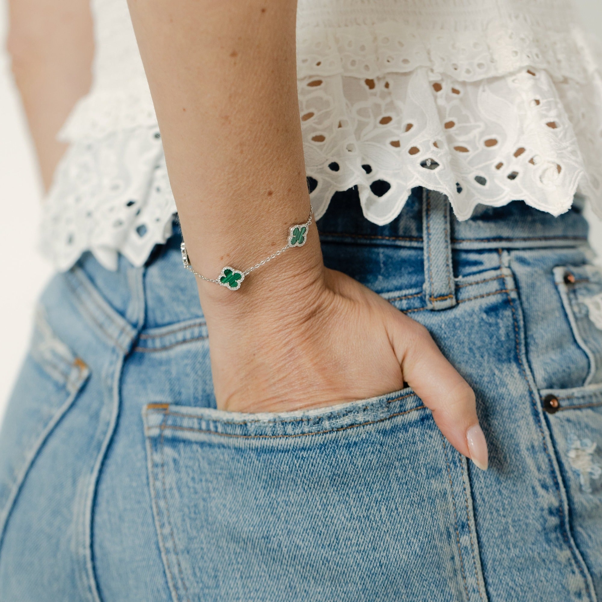 Clover Chain Bracelet with Malachite and Cubic Zirconia (Silver)