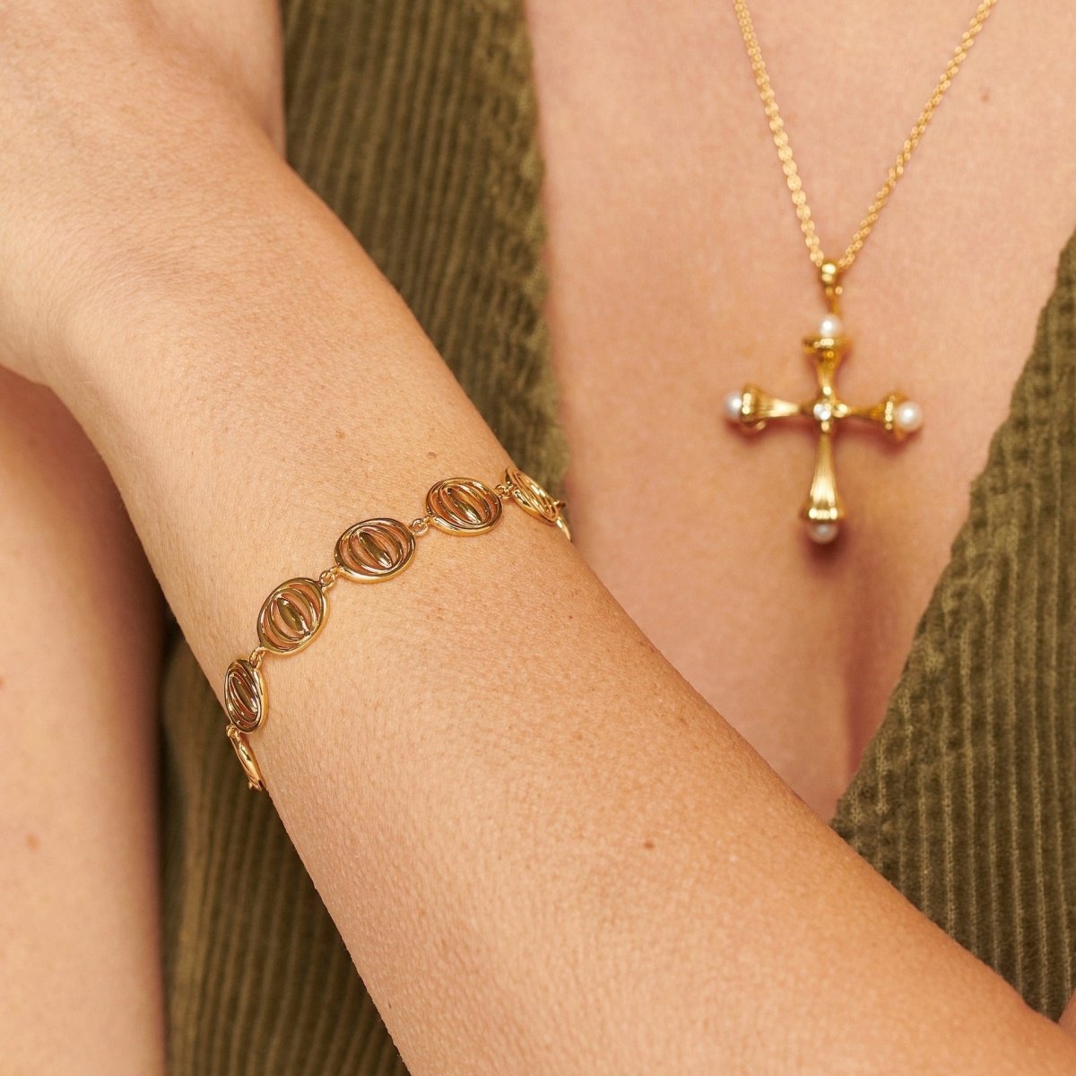 Sphere Gold Chain Bracelet - Ripple - Lulu B Jewellery