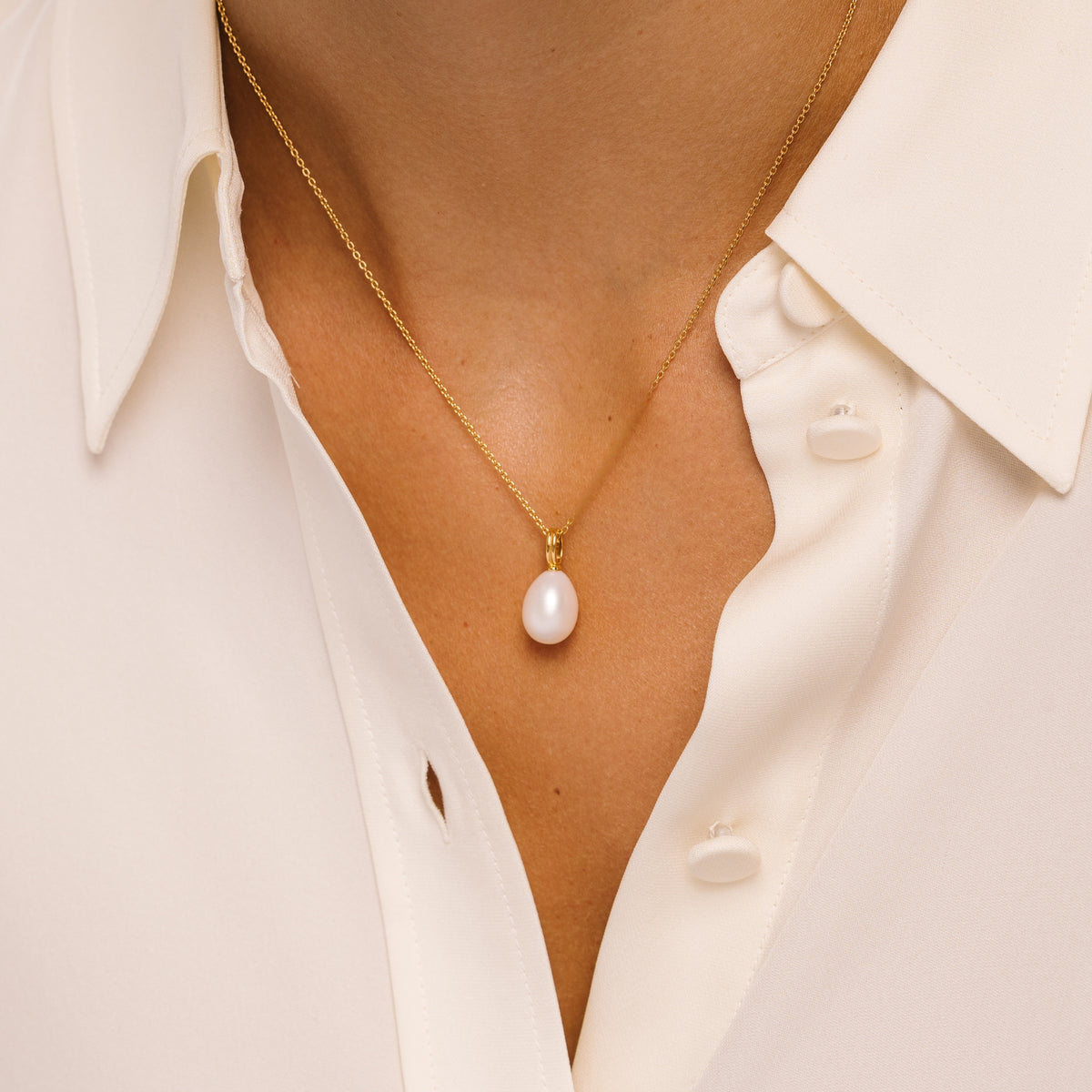 Classic Pearl Gold Necklace - Lulu B London Jewellery