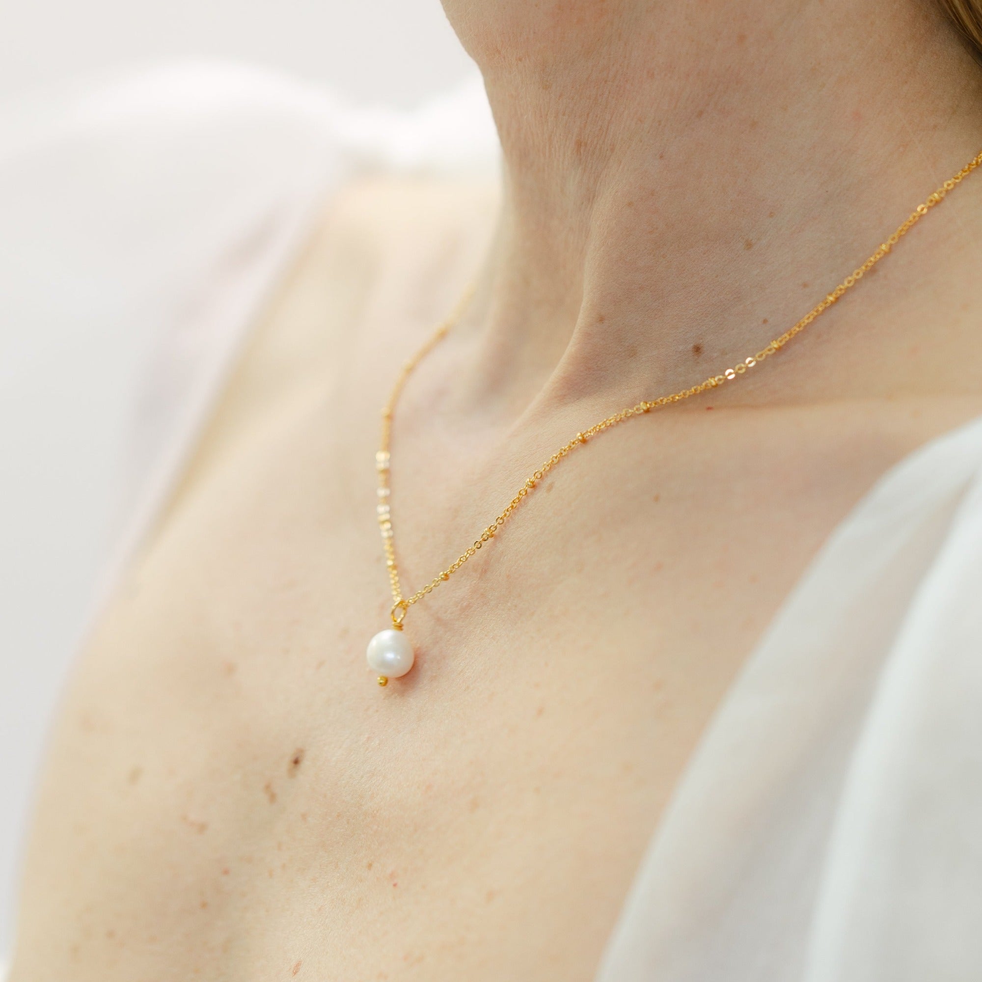 Pearl Necklace with Beaded Gold Chain - Amica
