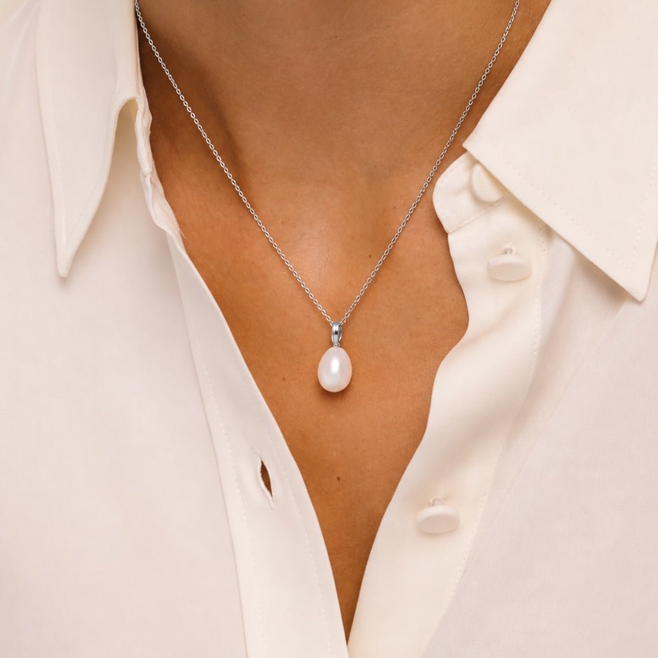 Classic Pearl Silver Necklace - Lulu B London - Timeless Jewellery