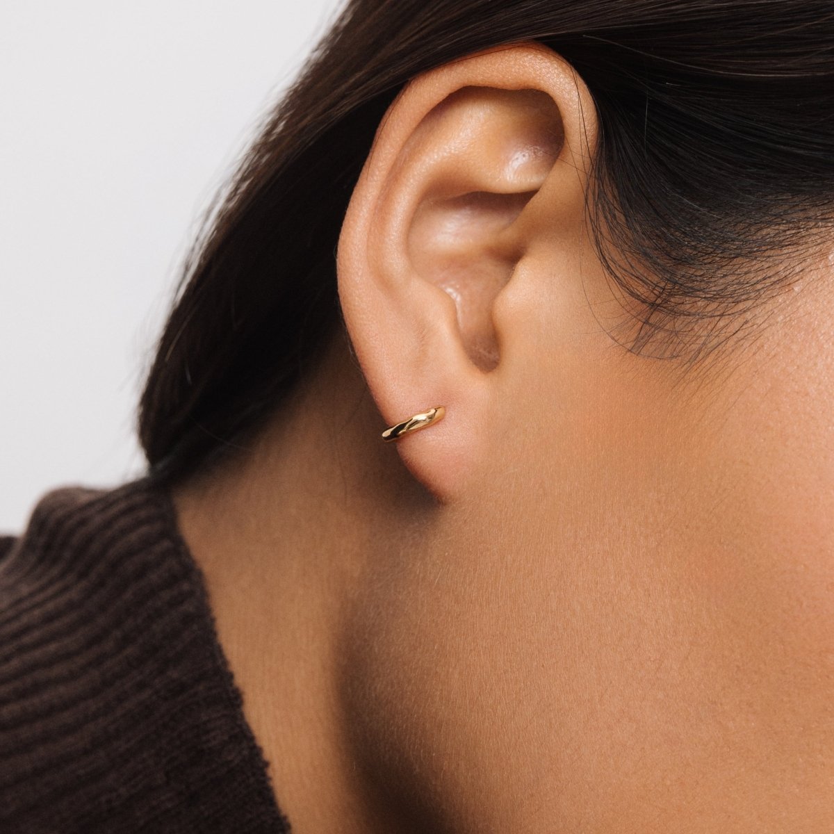 Classic Silver Huggie Hoop Earring - Lulu B London - Timeless Jewellery