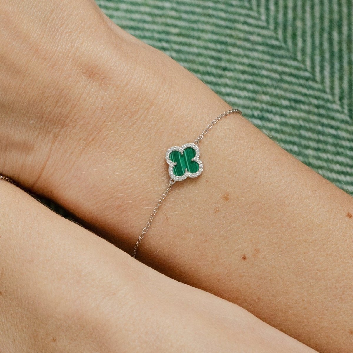 Clover Bracelet with Malachite and Cubic Zirconia (Silver) - Lulu B Jewellery