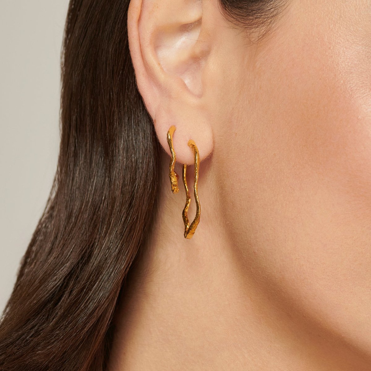 Crumpled Gold Hoop Earrings - Large - Lulu B London - Timeless Jewellery