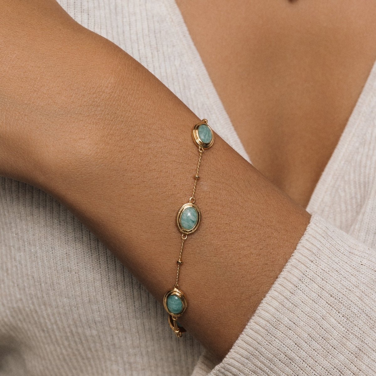 Green Agate Gemstone Gold Bracelet - Lulu B London - Timeless Jewellery