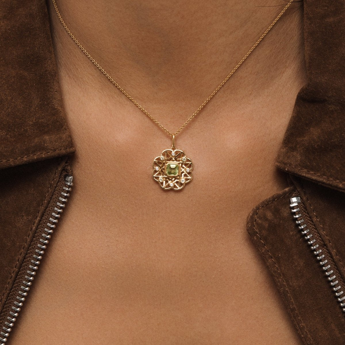 Peridot Gemstone Flower Gold Necklace - Lulu B London - Timeless Jewellery