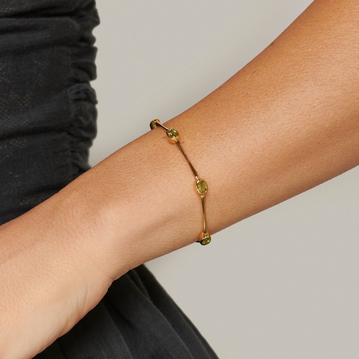 Peridot Gemstone Gold Bracelet - Lulu B Jewellery